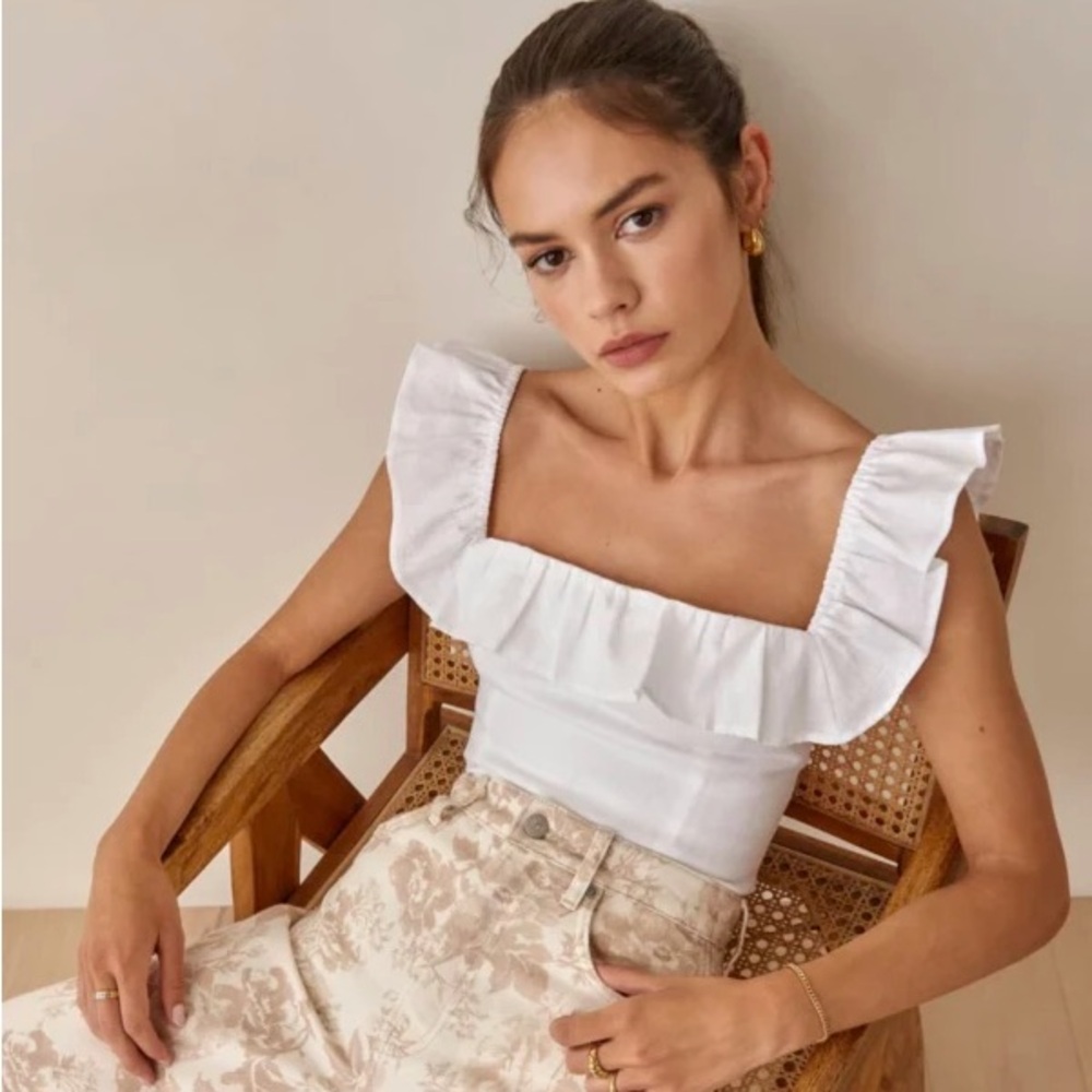 Reformation Rhode Linen Top - Picture 2 of 4